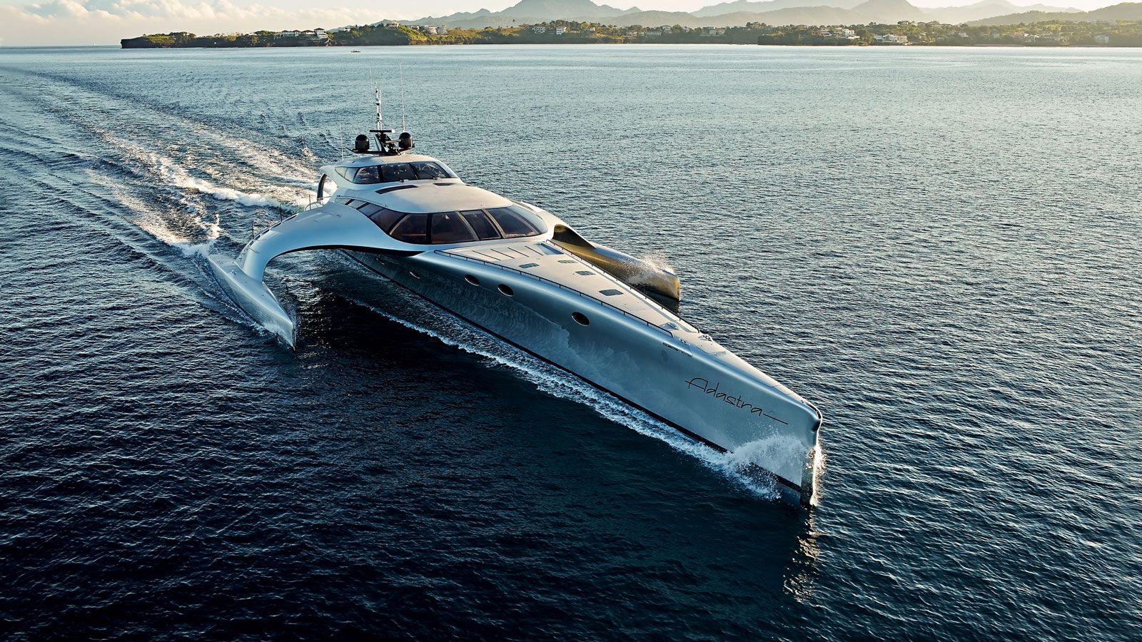 洋書 THE WORLD'S MOST EXTRAORDINARY YACHTS The most quirky yachts in the world